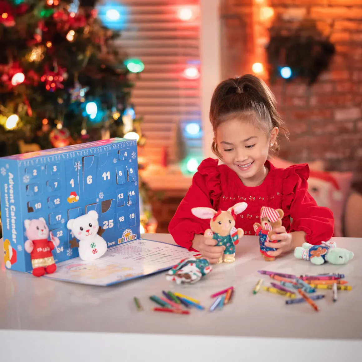 2025 Advent Calendar - 25 Pieces Included